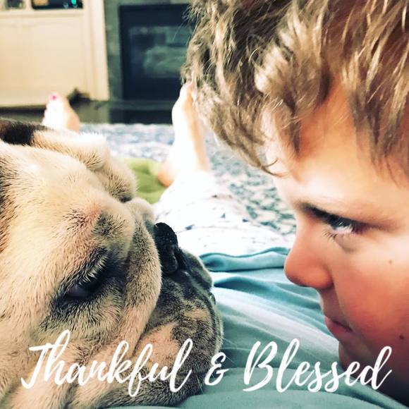 Meet your Posher, Laura - Picture 1 of 1